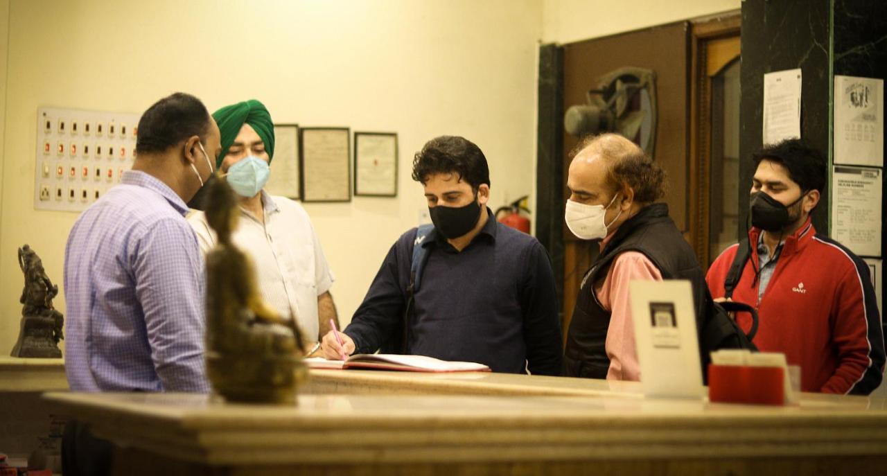 Silver Shine New Delhi - Comfort Stay Luaran gambar